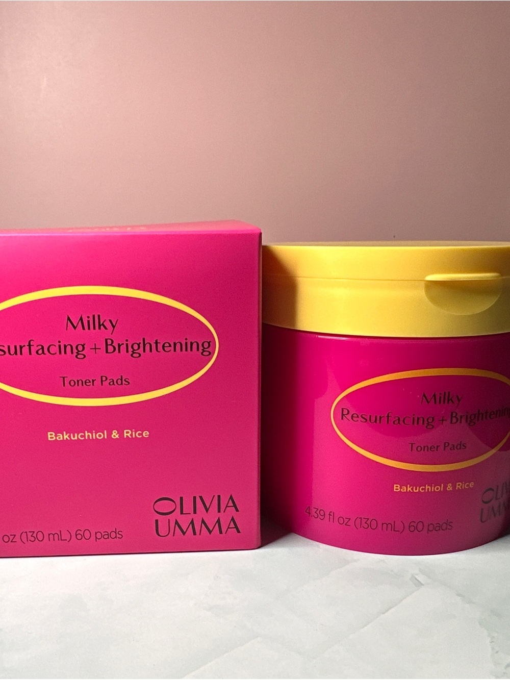 Milky Resurfacing + Brightening Toner Pads โ Pink & Yellow